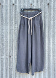 Belted Barrel Linen Pant